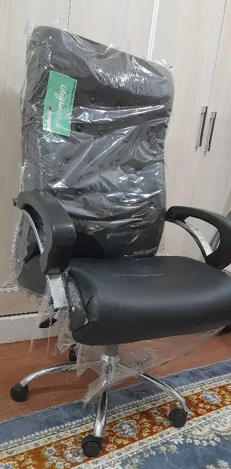 صندلی چرخدار تمیز|صندلی و نیمکت|بهبهان, |دیوار