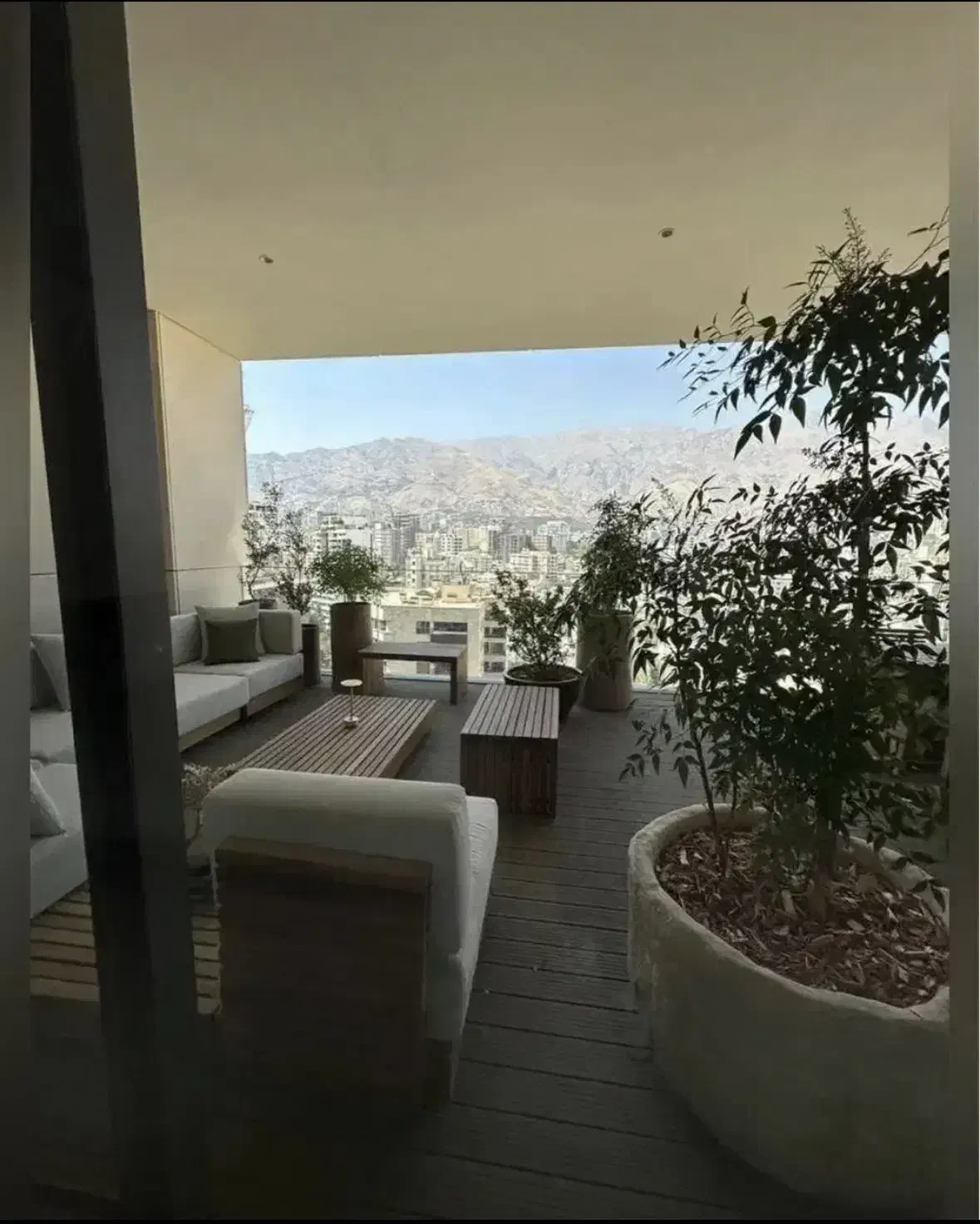 برج برند هتلینگ / ۲۵۰ متر ۳ خواب / ویو کامل شمال