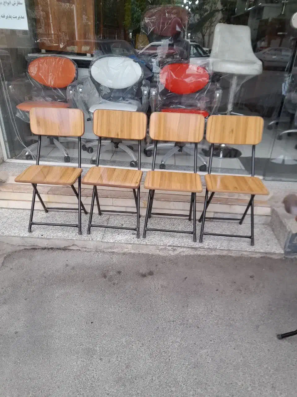 میزتاشو وصندلی تاشو MDF|میز و صندلی غذاخوری|تبریز, |دیوار