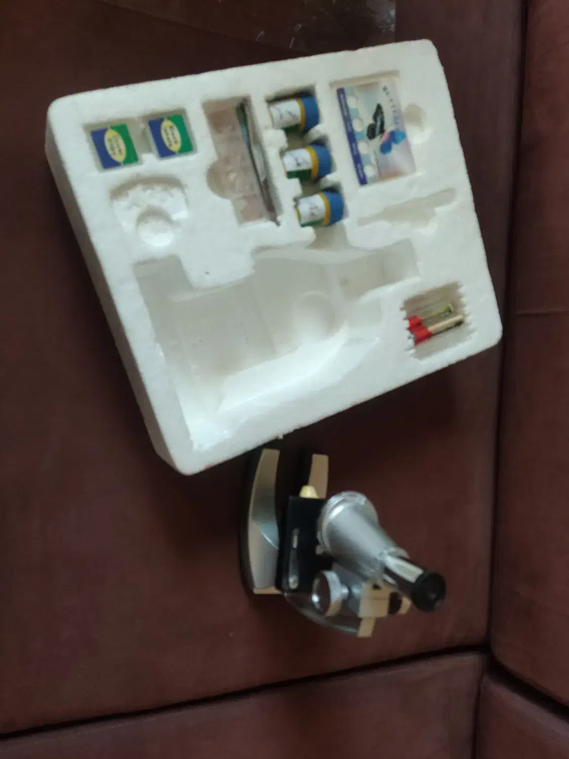 میکروسکوپ|لوازم التحریر|گلبهار, شهر جدید گلبهار|دیوار