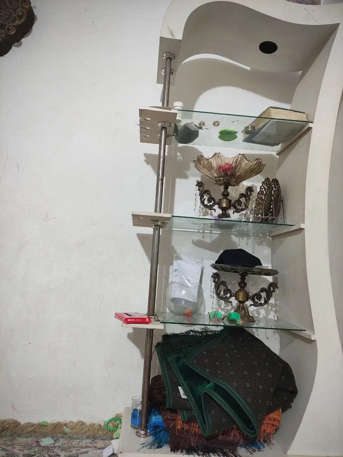 هر کدوم یک تومن مبل ریلکس ۱۷۰۰ بقیه جدا جدا یک|مبلمان خانگی و میز عسلی|چابهار, |دیوار