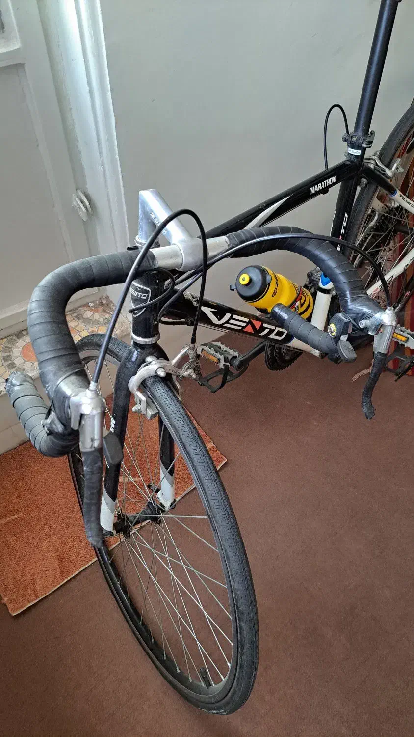 دوچرخه کورسی تنه آلومینیوم برند ونتو|دوچرخه، اسکیت، اسکوتر|شیراز, آبیاری|دیوار