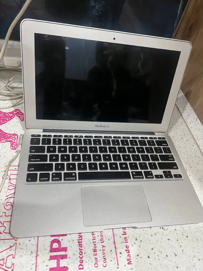 مک بوک ایر|رایانه همراه|اهواز, کوی باهنر|دیوار