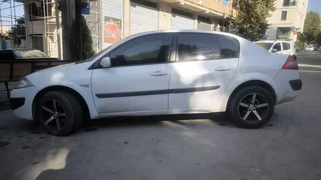 مگان 2000 اتوماتیک بدون رنگ|خودرو سواری و وانت|یاسوج, |دیوار