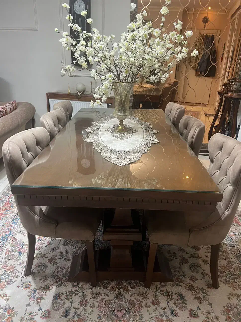 میز ناهارخوری شش تا هشت نفره با شیشه ضخیم|میز و صندلی غذاخوری|تهران, زرکش|دیوار