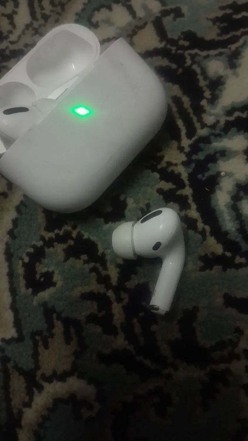 ایرپاد ایفون اصلی|صوتی و تصویری|سبزوار, مدرس|دیوار