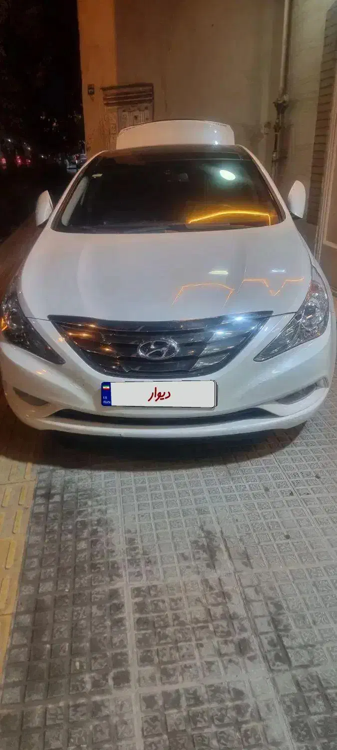 سونتاyfمدل2013|خودرو سواری و وانت|اصفهان, فروردین|دیوار