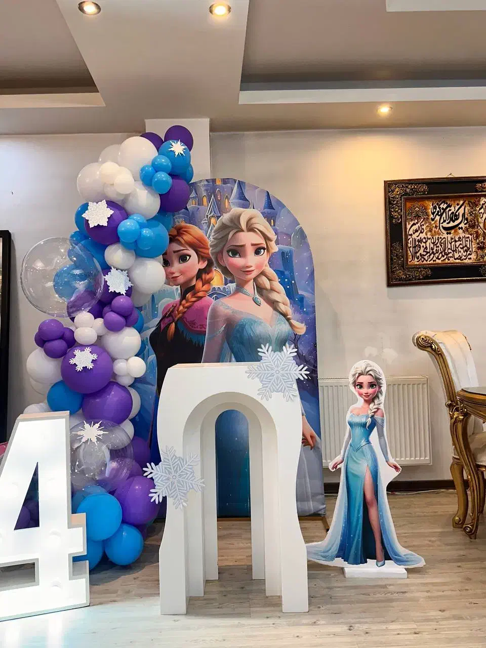 تم تولد بادکنک آرایی افتتاحیه و ترخیصی قیمت مناسب|خدمات پذیرایی، مراسم|تبریز, |دیوار