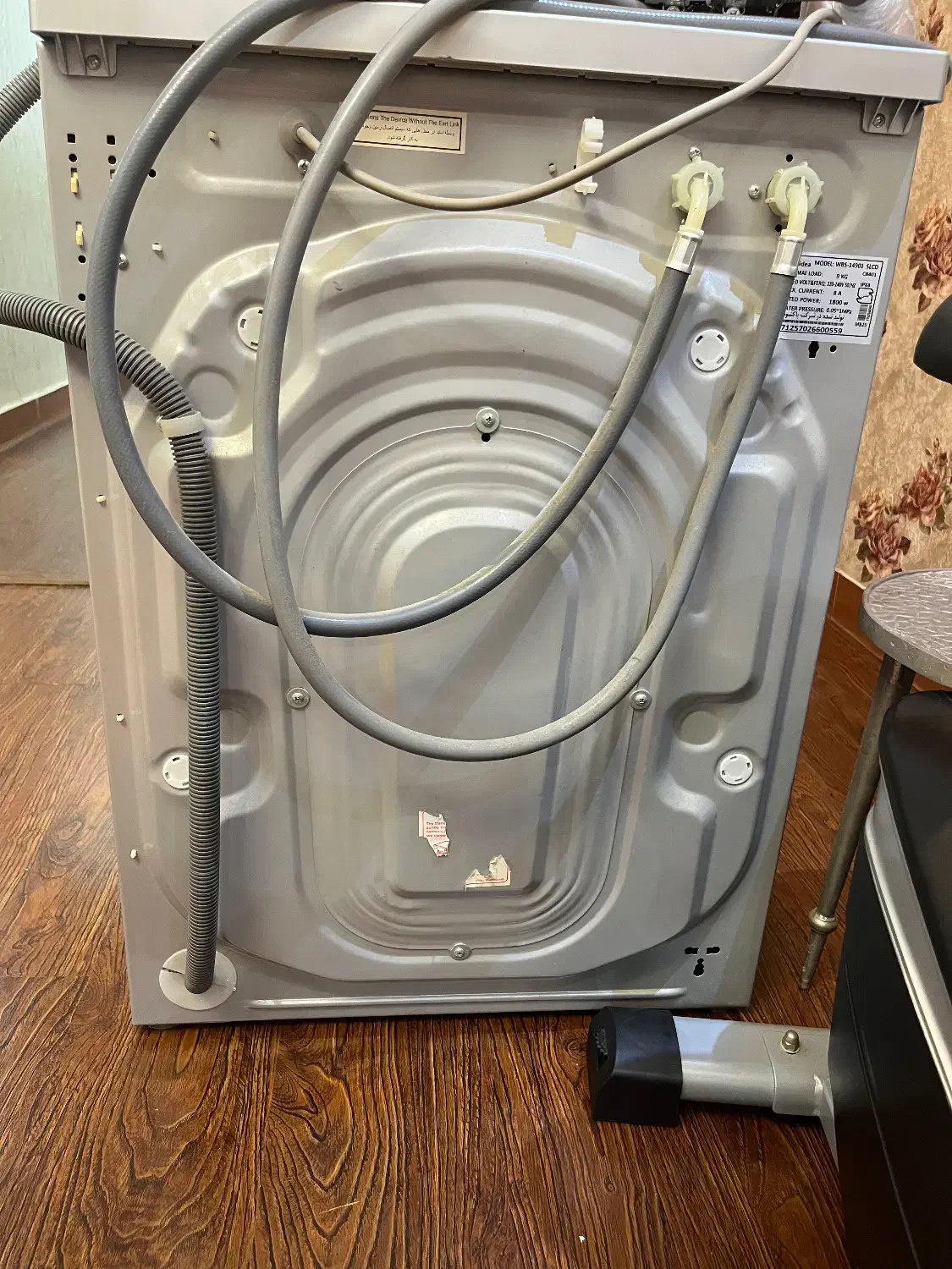 ماشین لباسشویی ۹کیلویی|ماشین لباسشویی و خشک‌کن لباس|رشت, دیلمان|دیوار