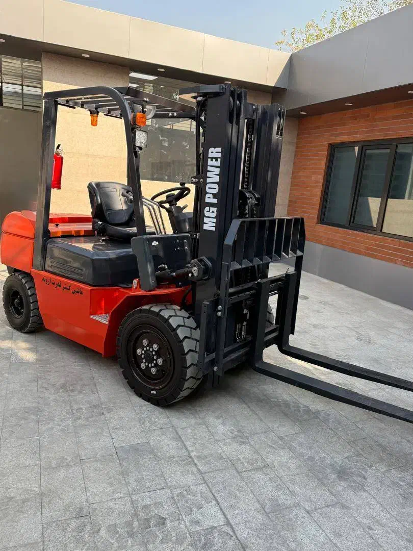 لیفتراک دیزل دنده ای 3 تن 2 کشو|ماشینآلات صنعتی|تهران, خلیج فارس|دیوار