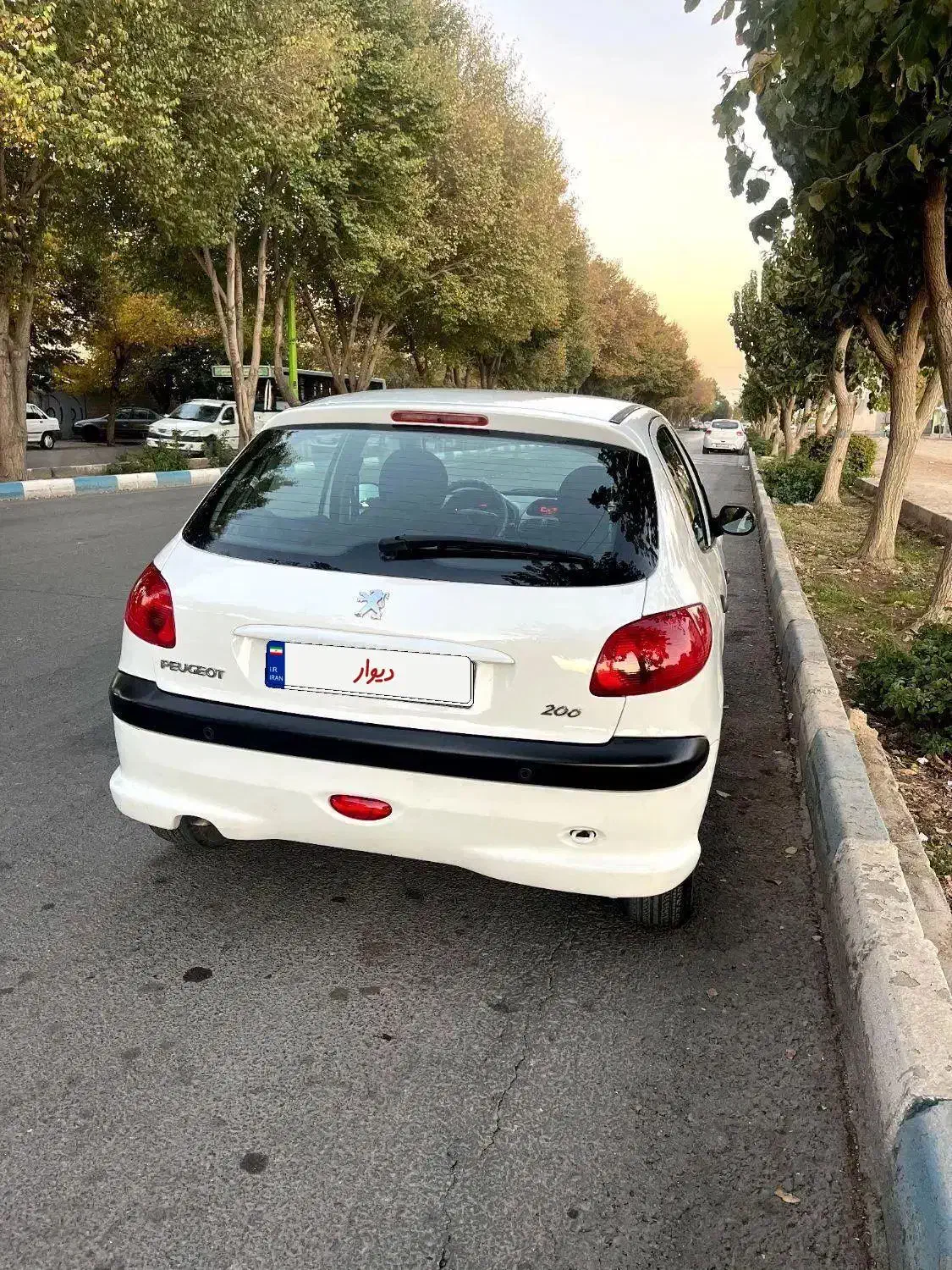 پژو 206 تیپ2 مدل 97|خودرو سواری و وانت|شاهینشهر, خانه کارگر|دیوار