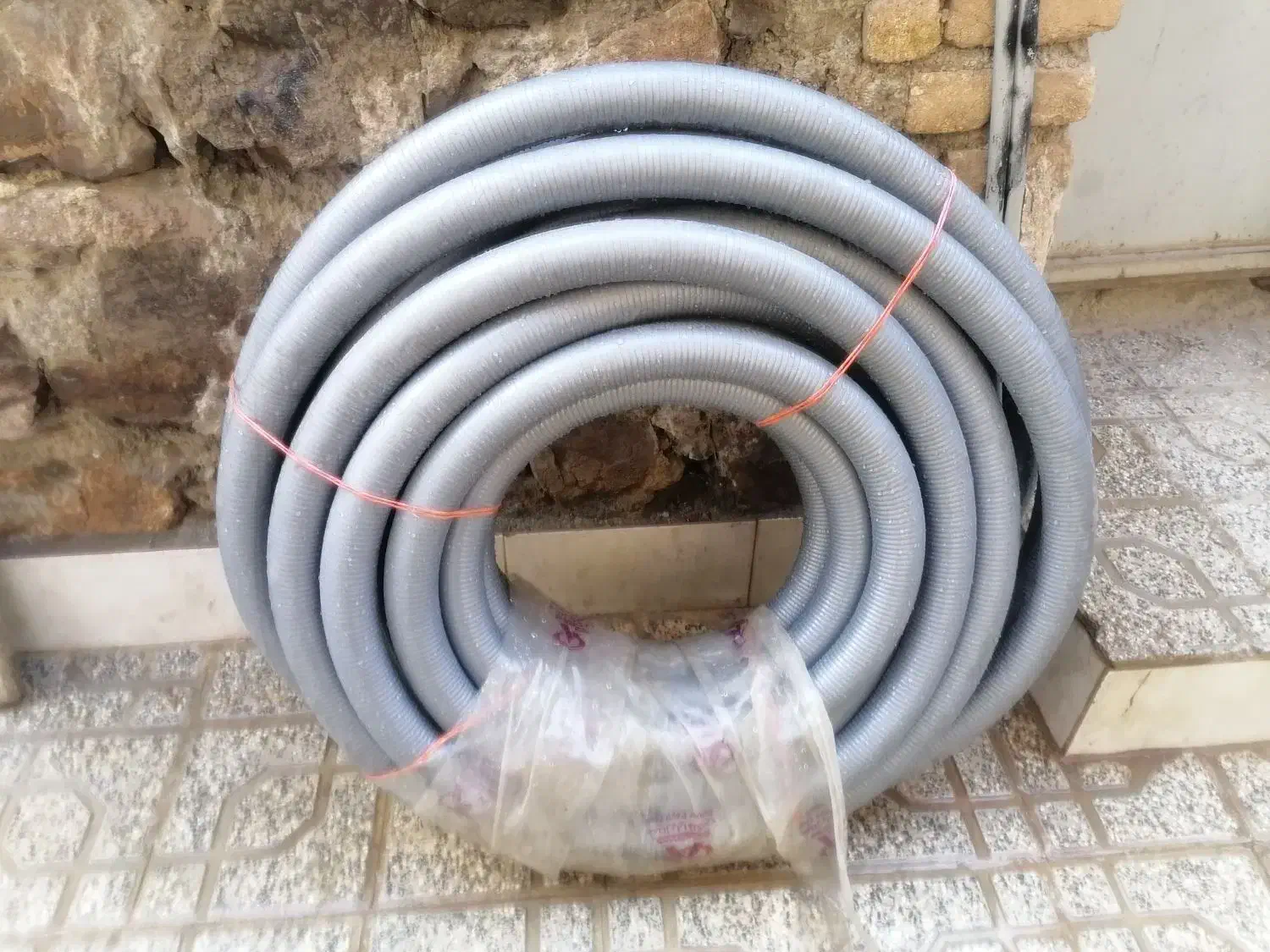 لوله خرطومی۶|ابزارآلات|سنندج, |دیوار