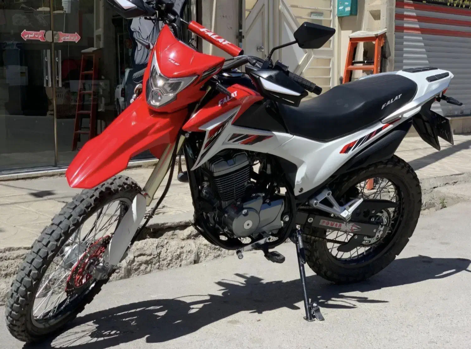 فلات ۲۰۰|موتورسیکلت|مشهد, فرهنگیان (شهرک غرب)|دیوار