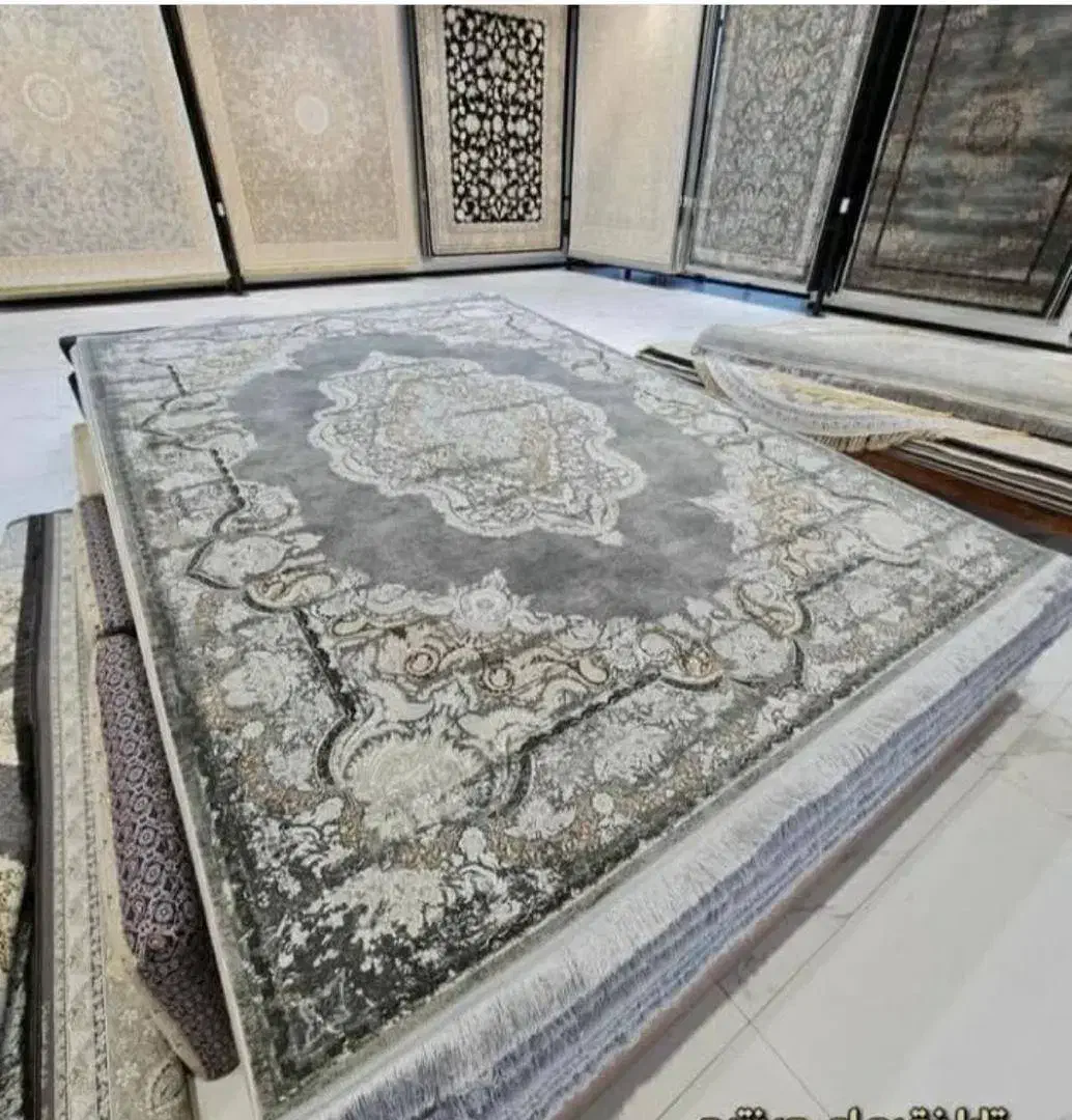 فرش1700شانه سنگین وزن با طرح سنتی|فرش|شیراز, لاله|دیوار