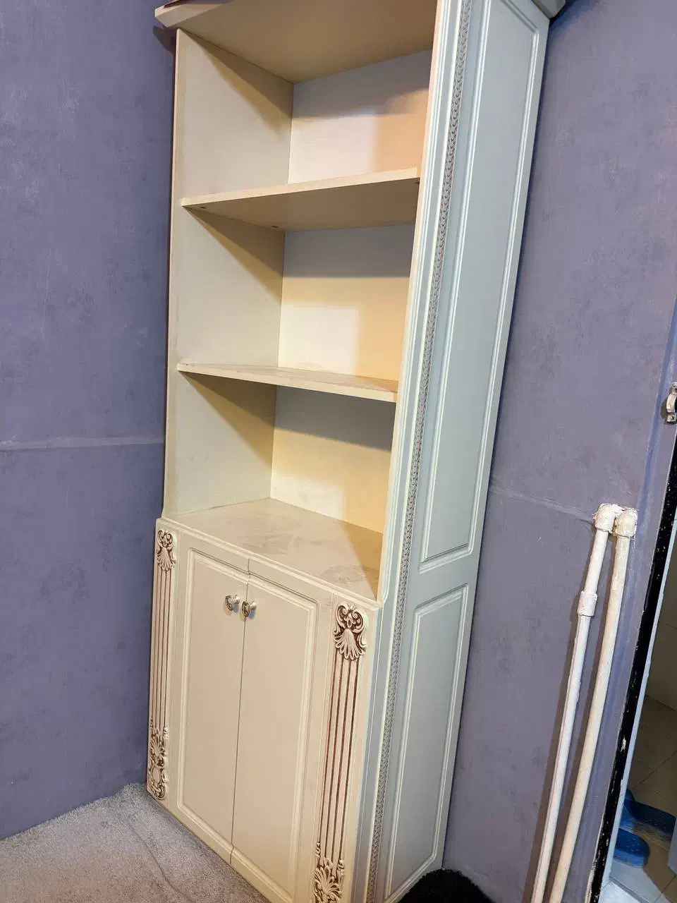 کتابخانه|کتابخانه، شلف، قفسه‌های دیواری|مشکین‌دشت, |دیوار