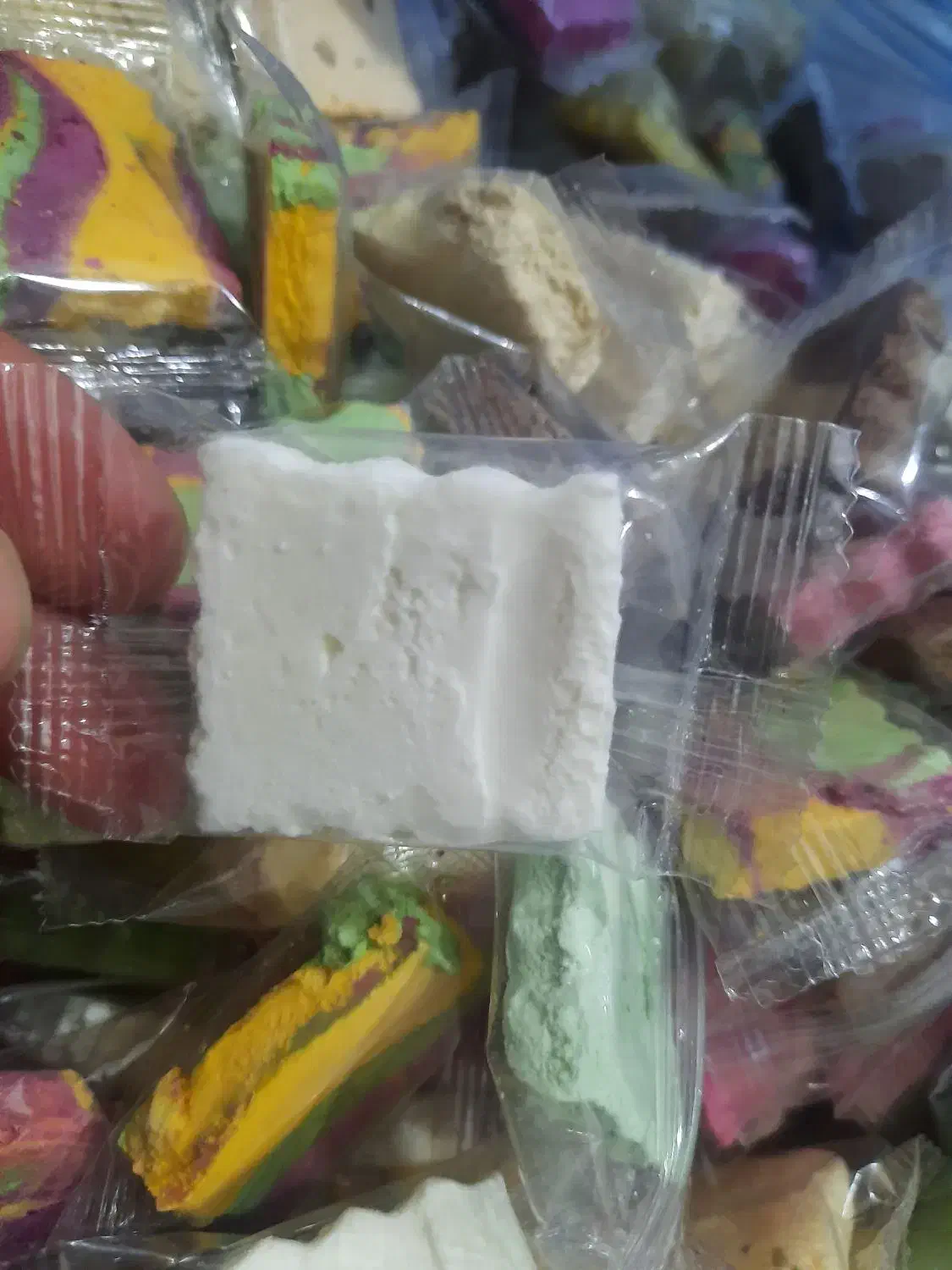 قیمت بستنی خشک خرید در تهران از 100گرم تا کیلو|خوردنی و آشامیدنی|تهران, زمزم|دیوار