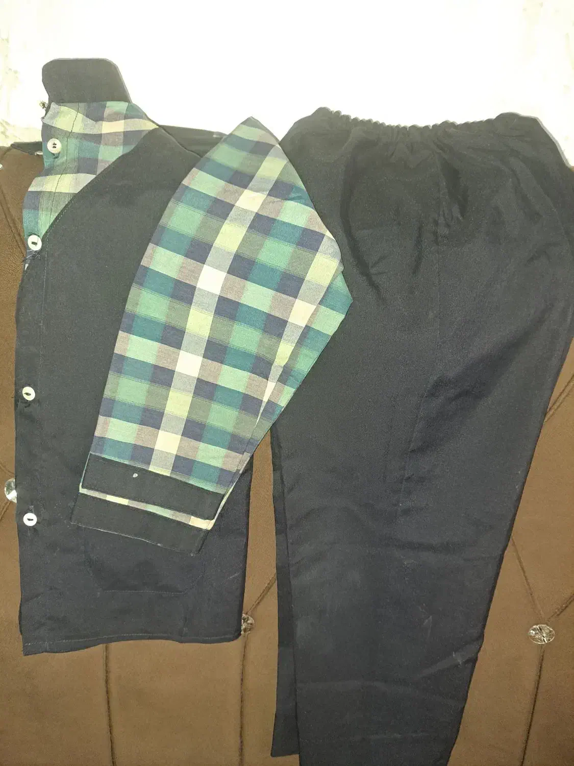 فرم مدرسه|لباس|بندر امام خمینی, |دیوار