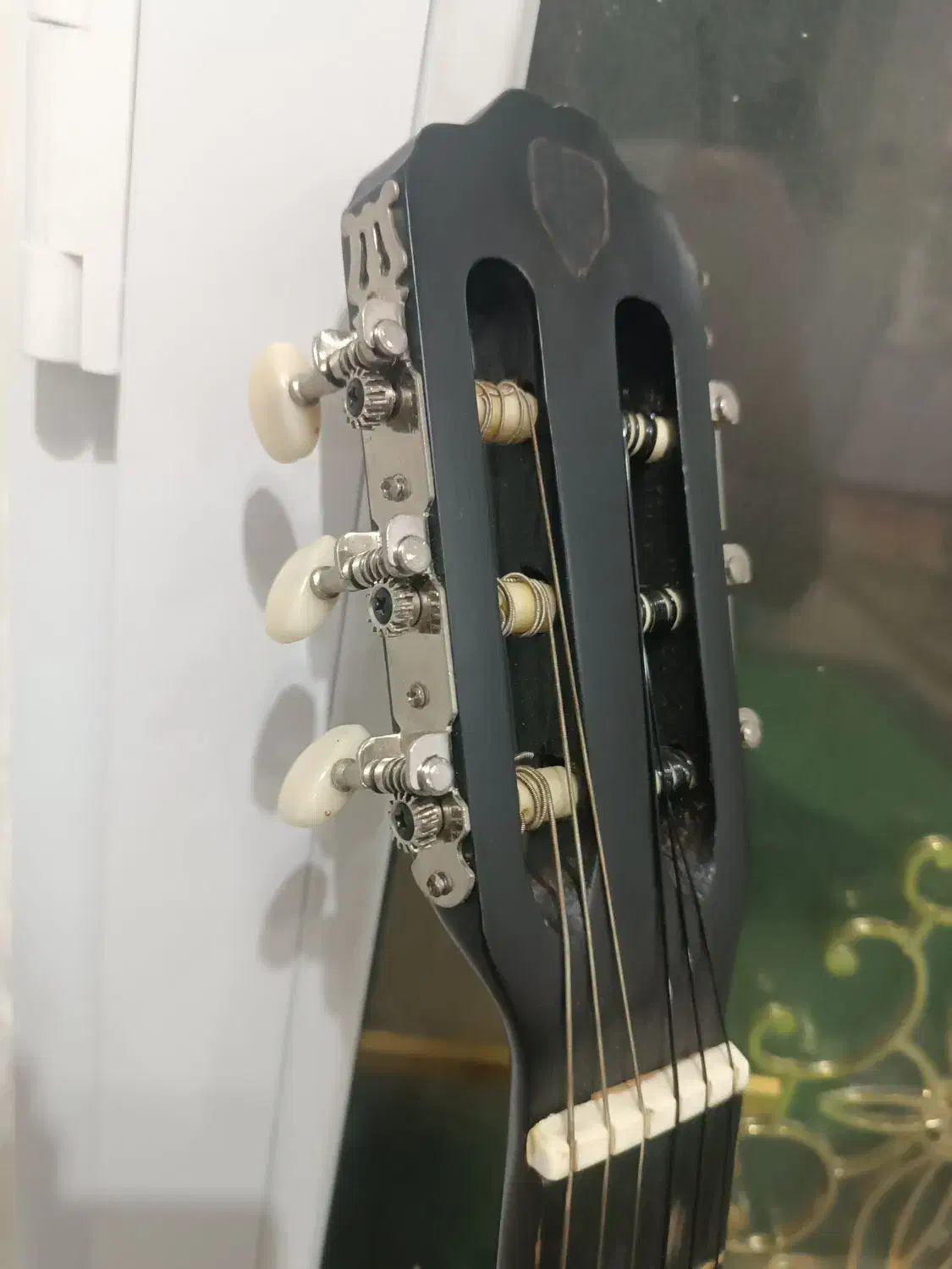 گیتار بزرگ|گیتار، بیس، امپلیفایر|رشت, حافظ آباد|دیوار