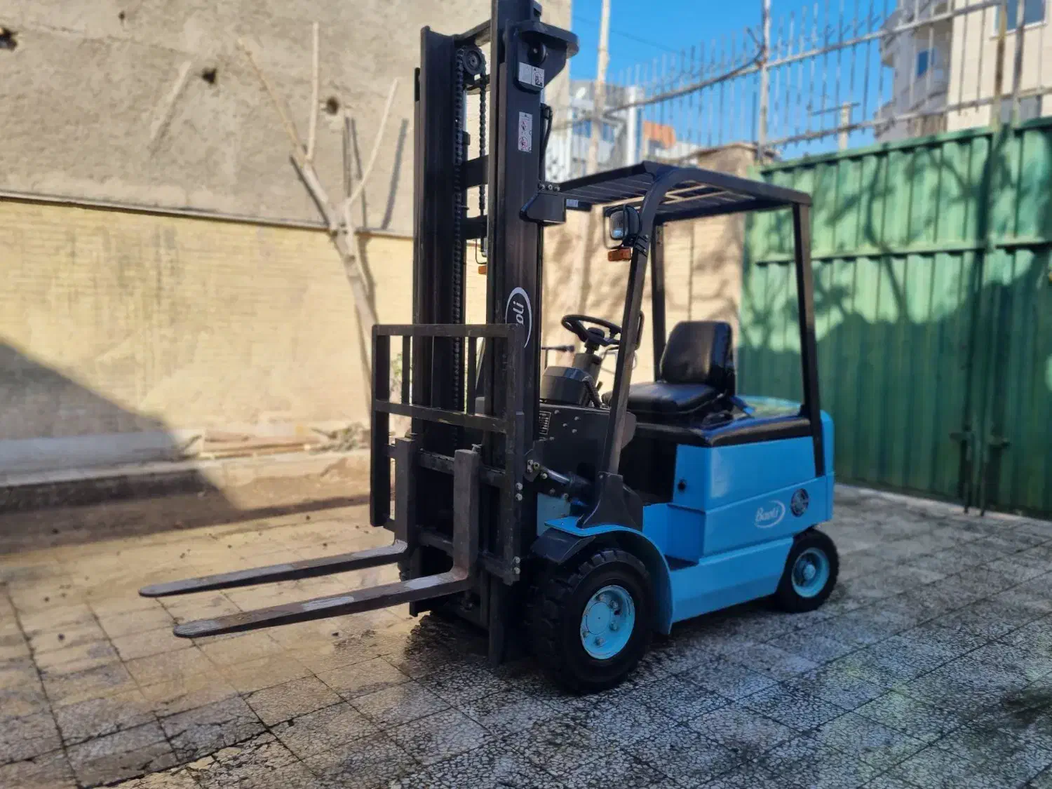 فروش لیفتراک کارکرده و نو|ماشین‌آلات صنعتی|کرمان, |دیوار