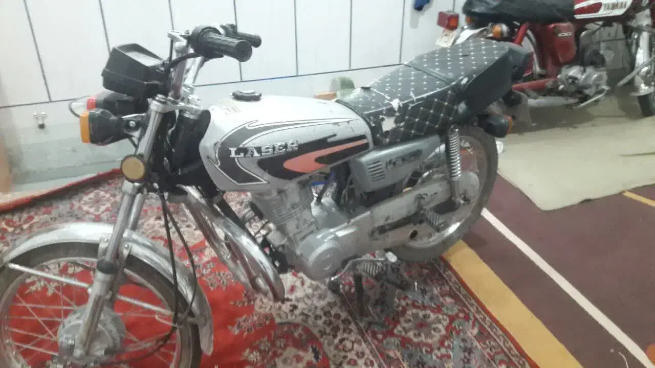 مدل ۹۱ وکارت سوخت و بیمه هم داره و مدارک کامل|موتورسیکلت|هرند, |دیوار