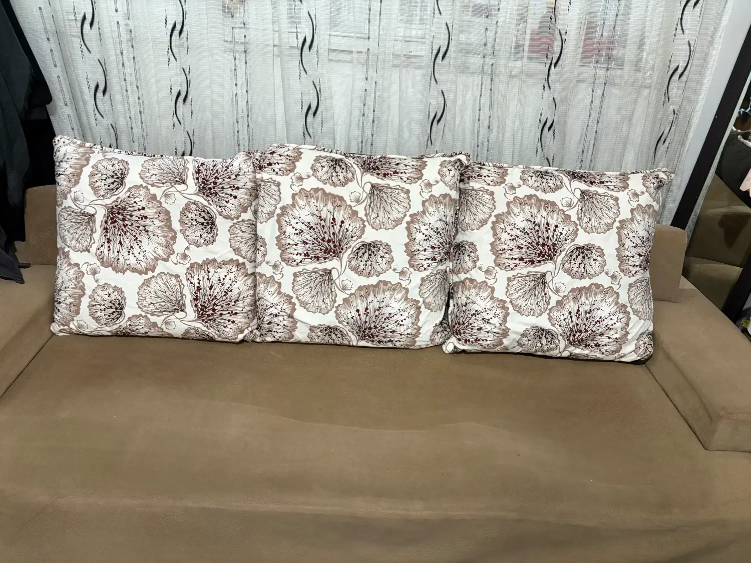 فروش مبل ۷نفره|مبلمان خانگی و میز عسلی|تاکستان, |دیوار