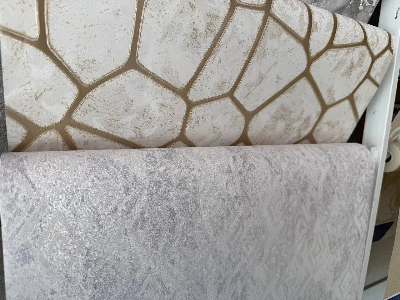 پخش کاغذ دیواری کفپوش رولی پوستر کارینو|خدمات پیشه و مهارت|سنندج, |دیوار