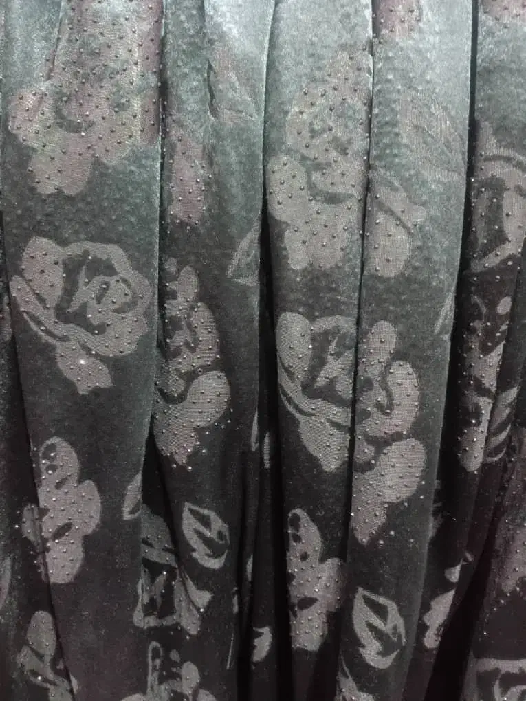 لباس محلی و چادر|لباس|یاسوج, |دیوار