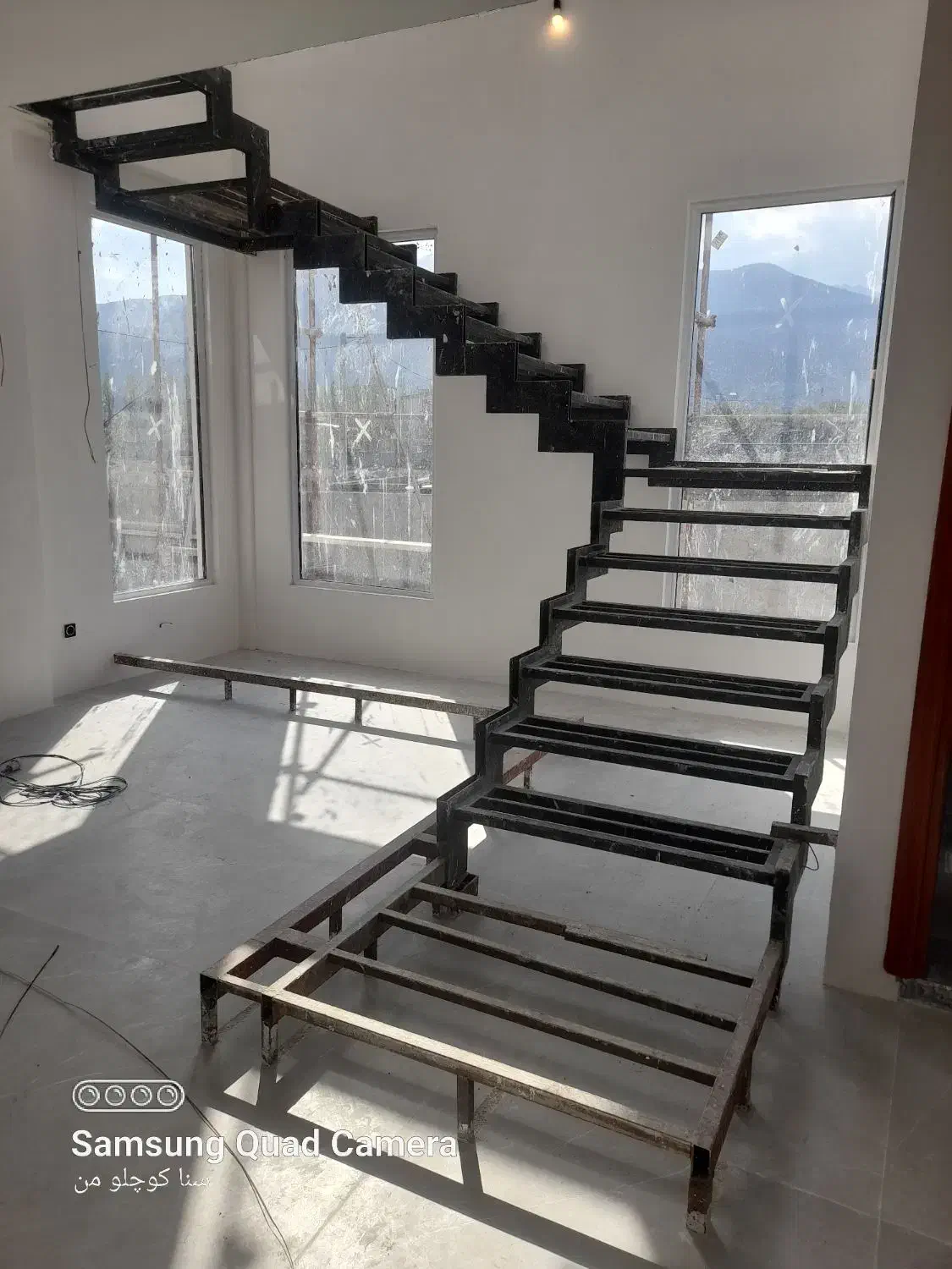 ساخت نصب پله پلی وود دونه 2/900|خدمات پیشه و مهارت|کلاردشت, |دیوار