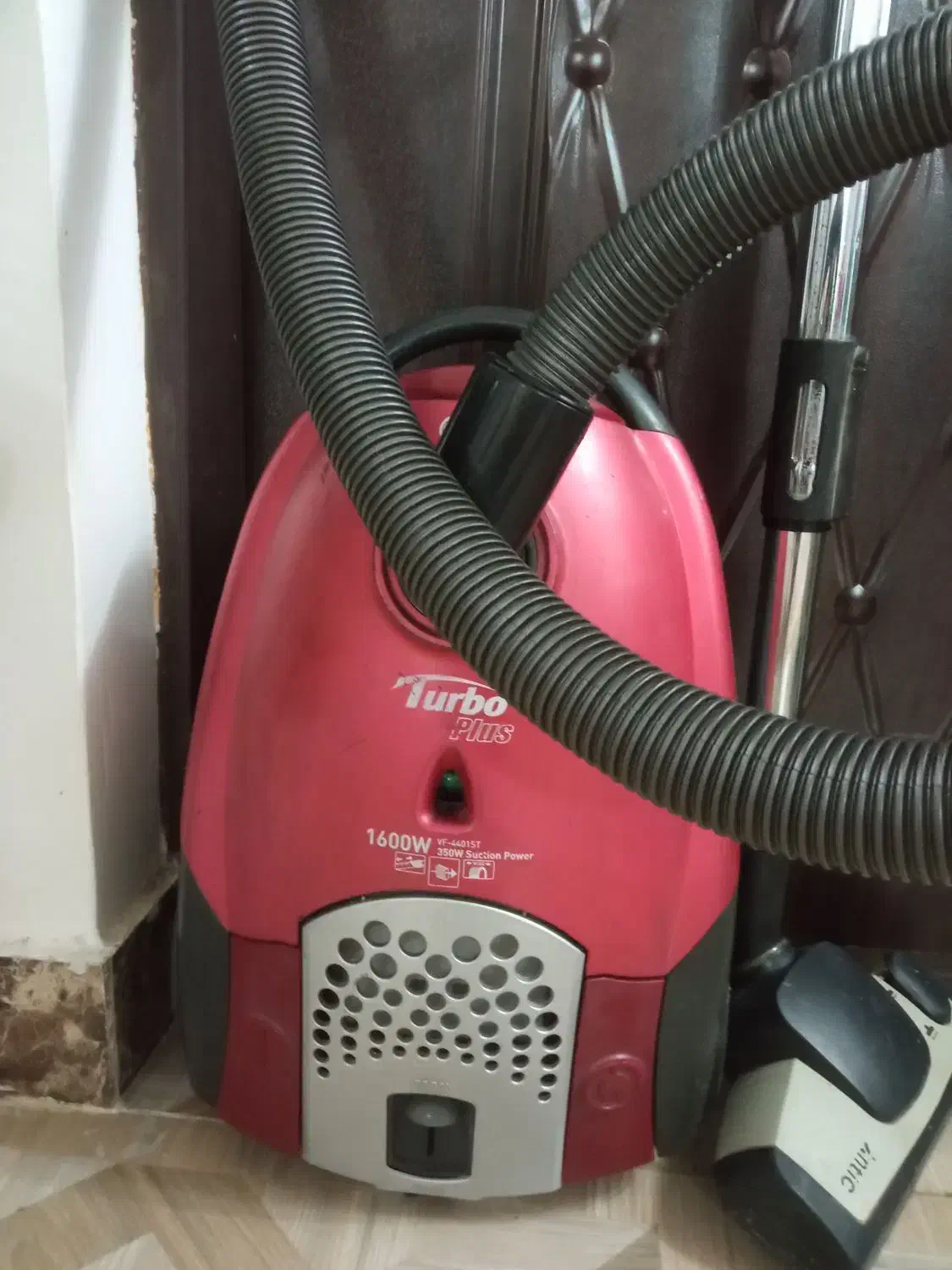ال‌جی 1600|جاروبرقی، جارو شارژی، بخارشو|رشت, جانبازان|دیوار