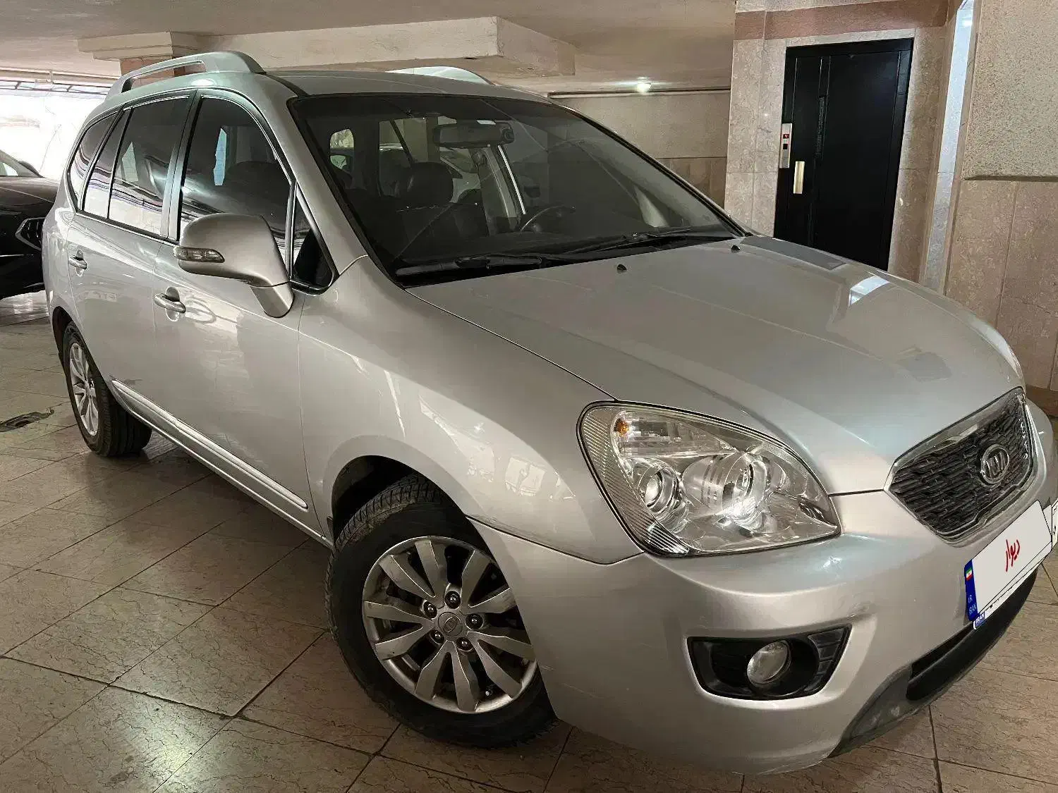 کیا کارنز۲۰۱۲|خودرو سواری و وانت|تهران, دارآباد|دیوار