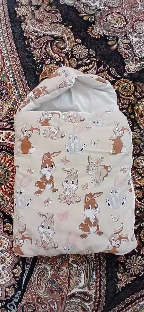 1عدد قنداق فرنگی نو فقط ۱۵۰هزار|اسباب و اثاث بچه|تهران, یافت آباد شمالی|دیوار