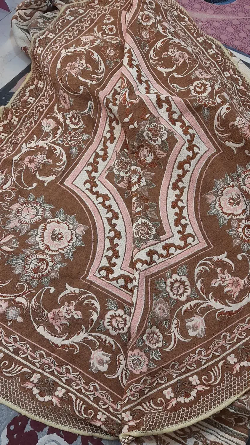 تعدادی روفرشی و روتختی خیلی تمیز|روفرشی|مشهد, بهارستان|دیوار