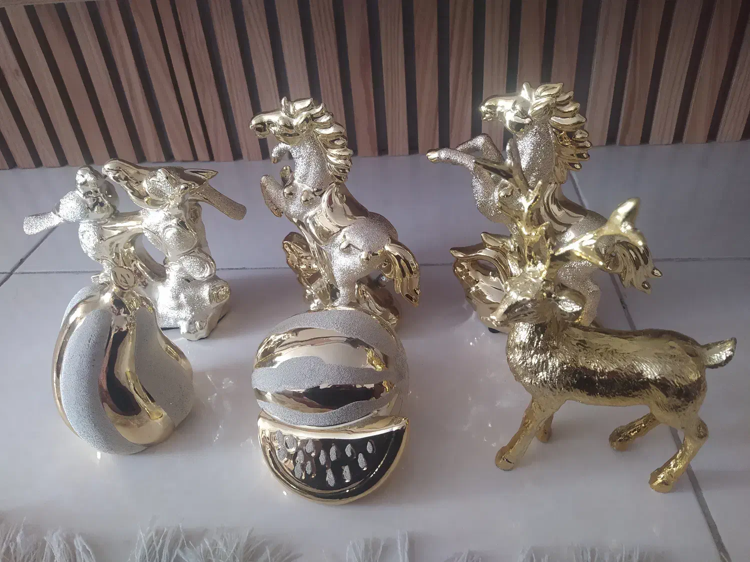 انواع مجسمه دکوری شیک|مجسمه، تندیس، ماکت|همدان, |دیوار