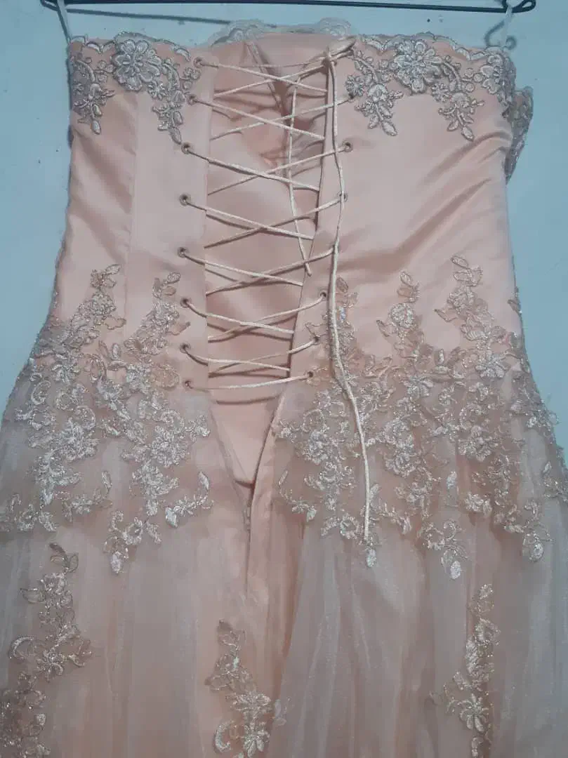 لباس مجلسی|لباس|آفتاب, |دیوار