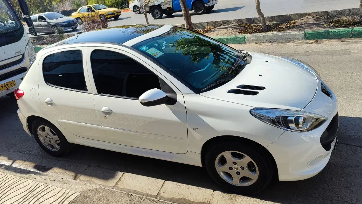 پژو ۲۰۷پانا|خودرو سواری و وانت|اردبیل, |دیوار