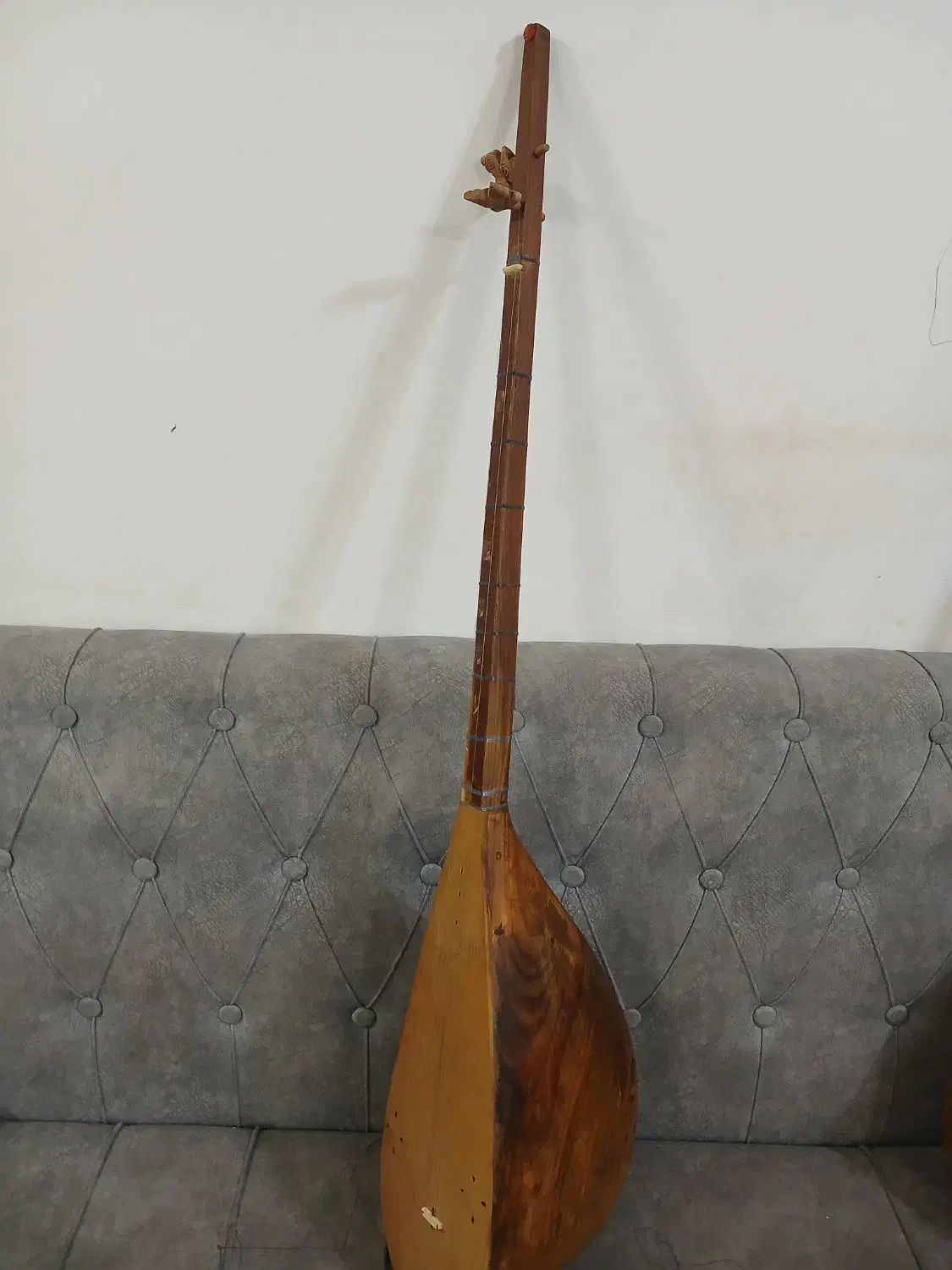 دوتار|سازهای سنتی|خواف, |دیوار