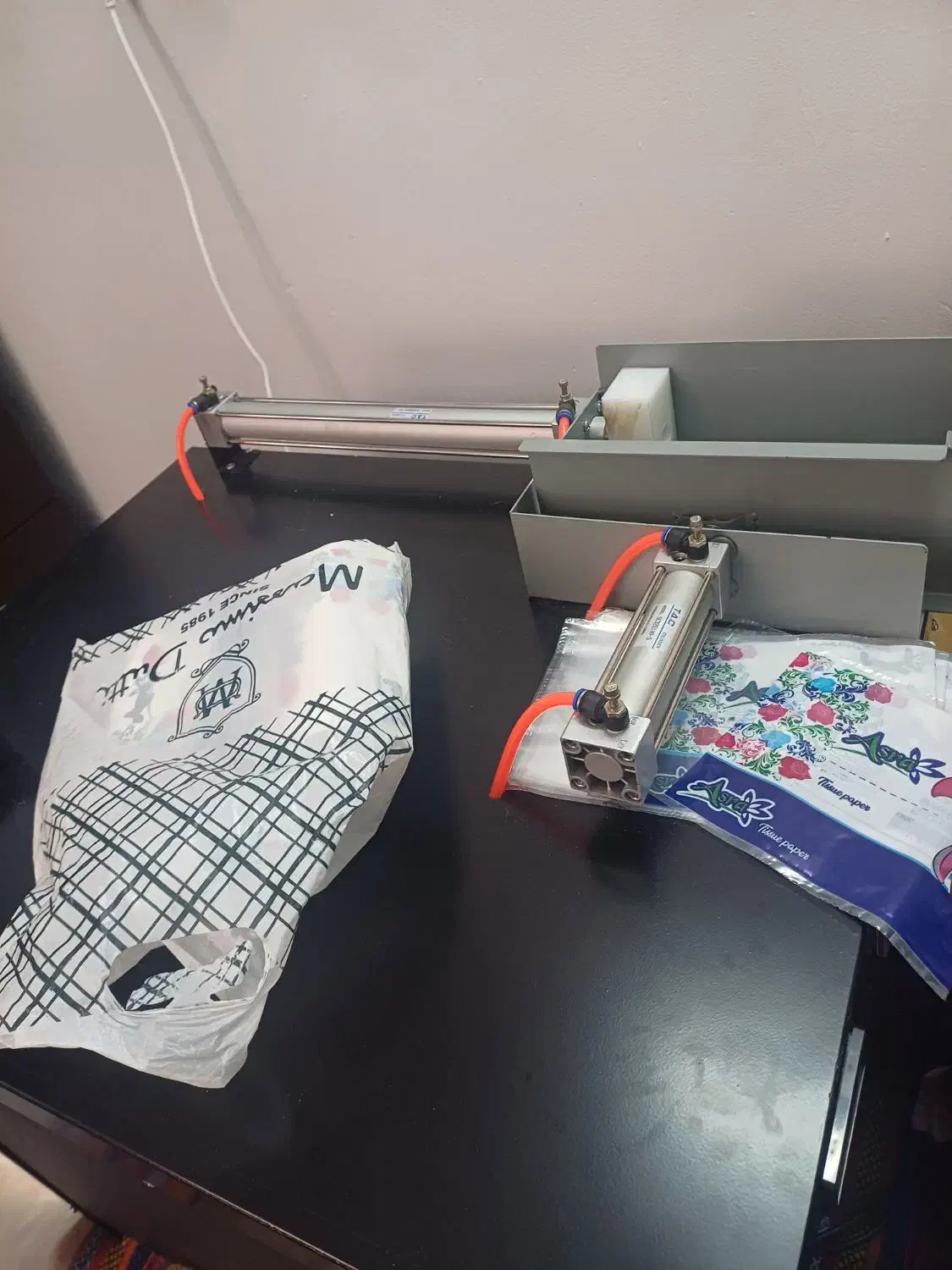 دستگاه دستمال پرکن|ماشین‌آلات صنعتی|باقرشهر, |دیوار