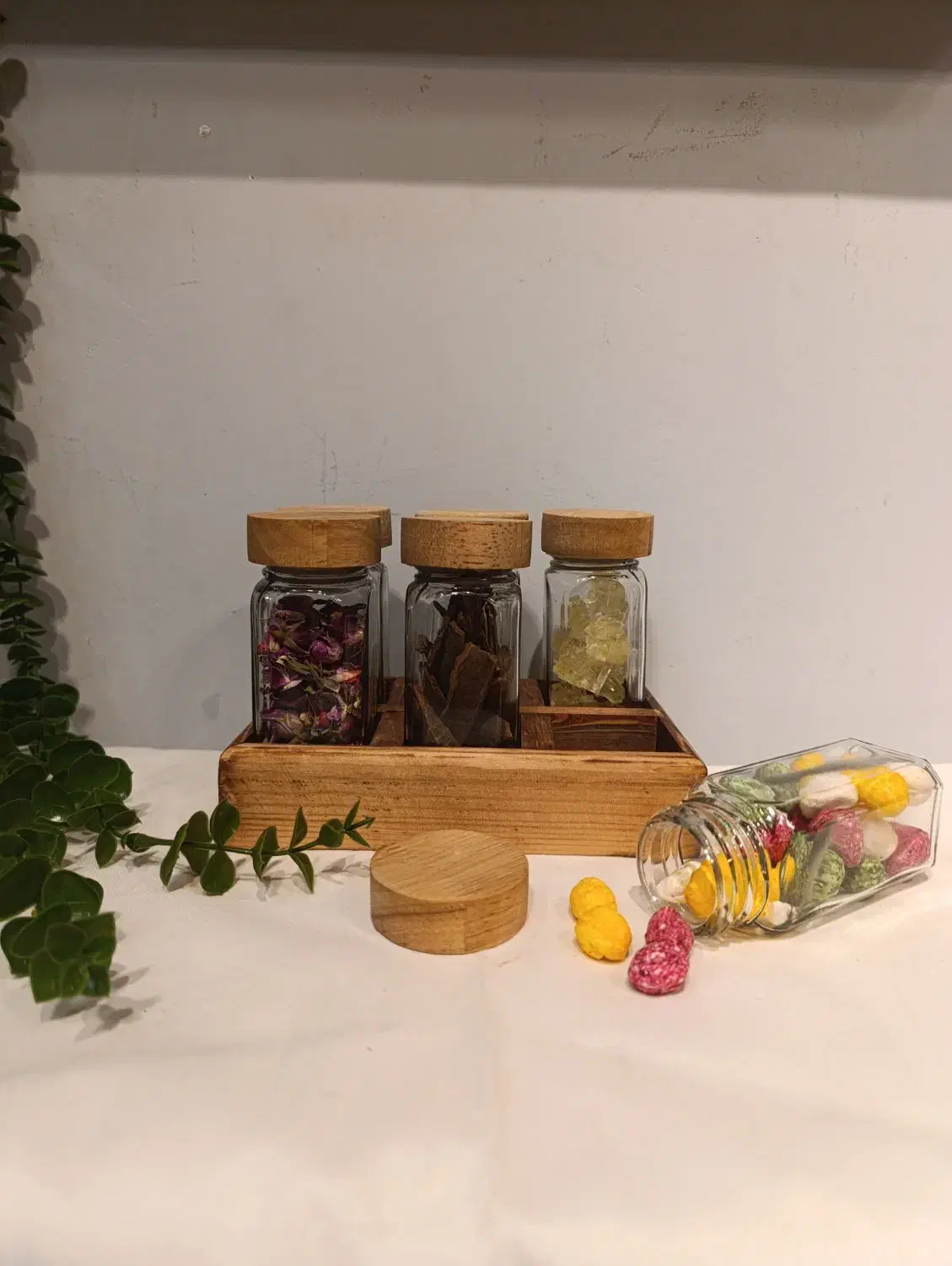 جا ادویه مکارتی در چوبی|ظروف نگهدارنده، پلاستیکی، یکبارمصرف|قم, صفائیه|دیوار