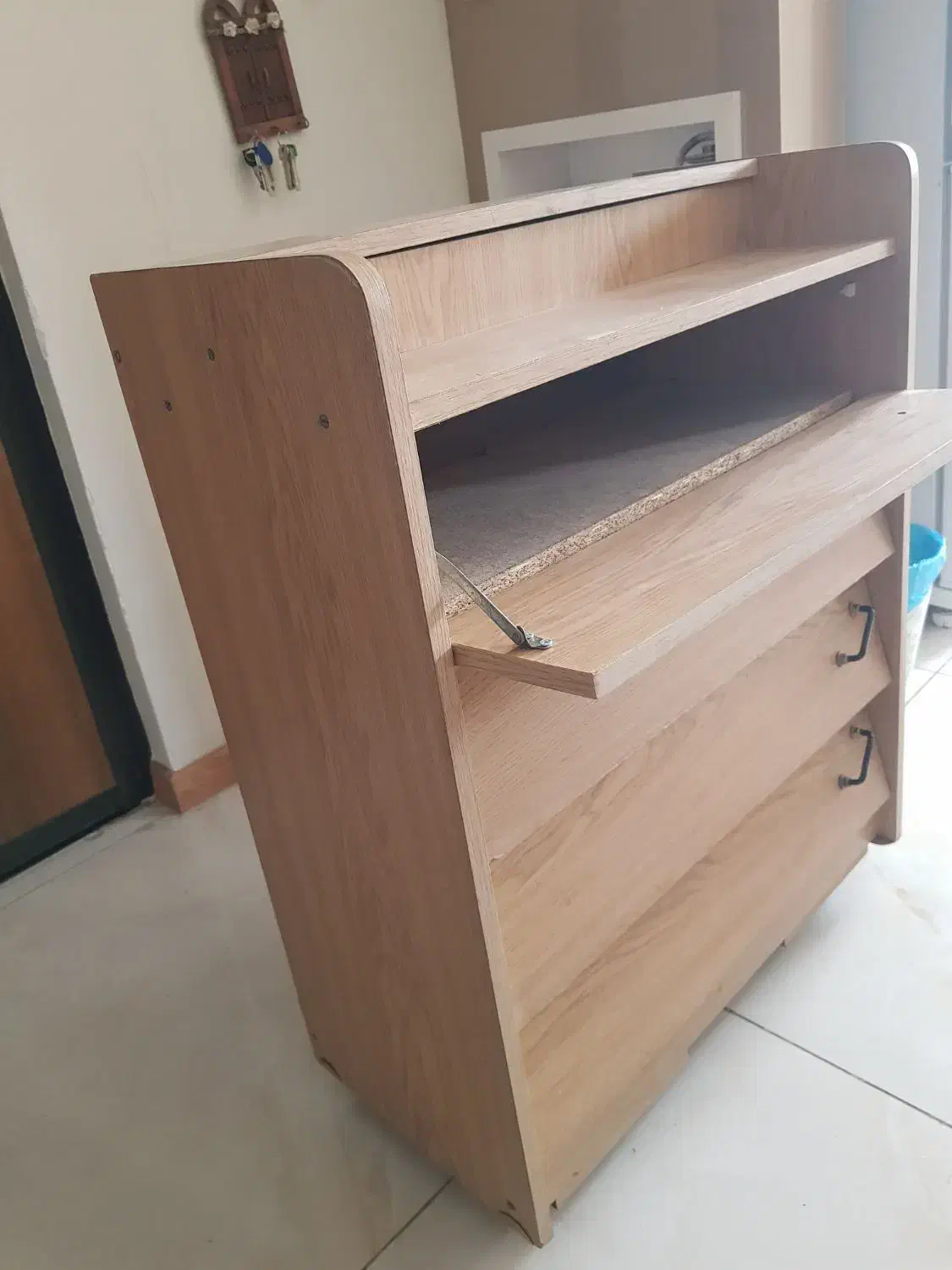 جاکفشی ۴طبقه چوبی شیک، سالم و تمیز|جاکفشی، کمد، دراور|تهران, شهرک نفت|دیوار