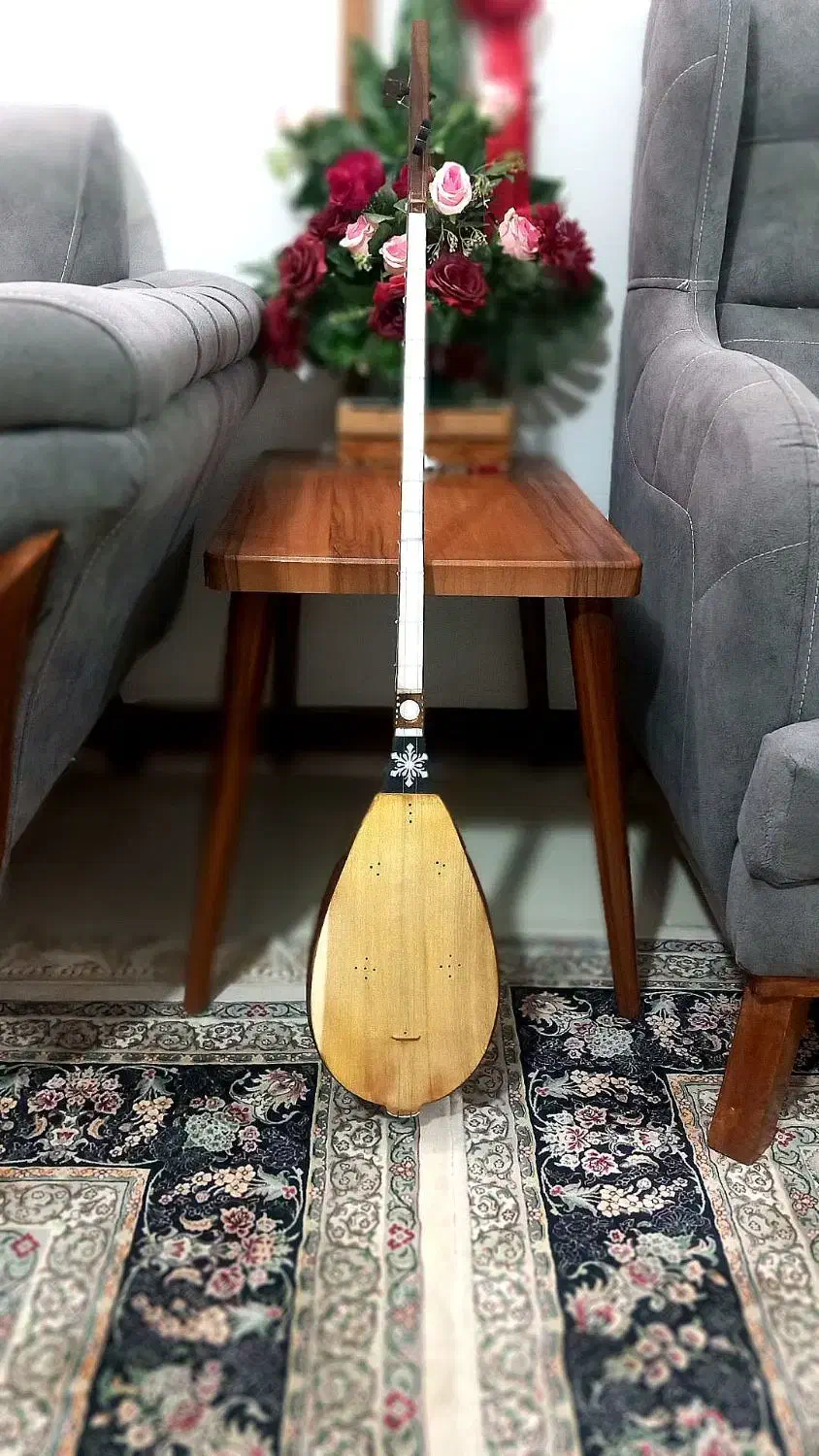 دوتارشمال خراسان|سازهای سنتی|بجنورد, |دیوار