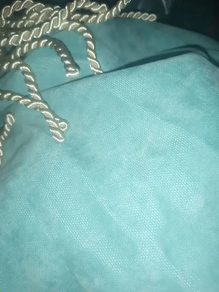 دستک پرده مخمل ابی فیروزه ای|پرده، رانر، رومیزی|مشهد, گلبرگ|دیوار