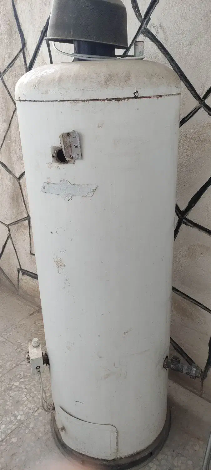 آبگرمکن بشکه‌ای|آبگرمکن، پکیج، شوفاژ|خمینی‌شهر, |دیوار