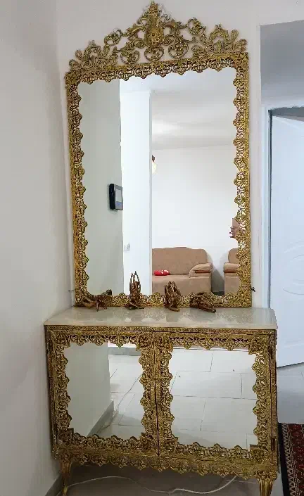 آینه و کنسول برنز|بوفه، ویترین، کنسول|هشتگرد, شهرک بوستان|دیوار