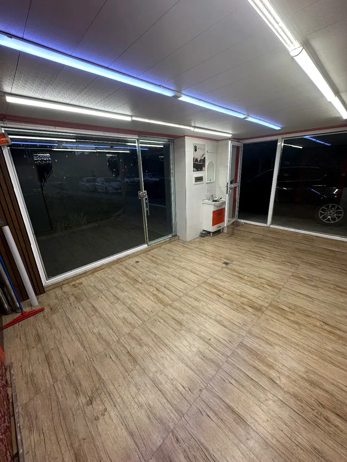 یک باب مغازه دو نبش|اجارهٔ مغازه و غرفه|زنجان, |دیوار