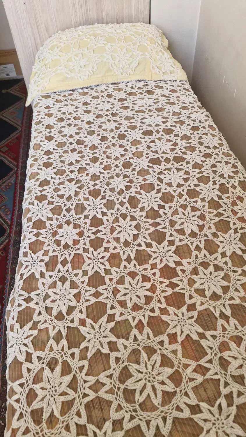 رومیزی یا روتختی قلاب بافی|پرده، رانر، رومیزی|تهران, نارمک|دیوار