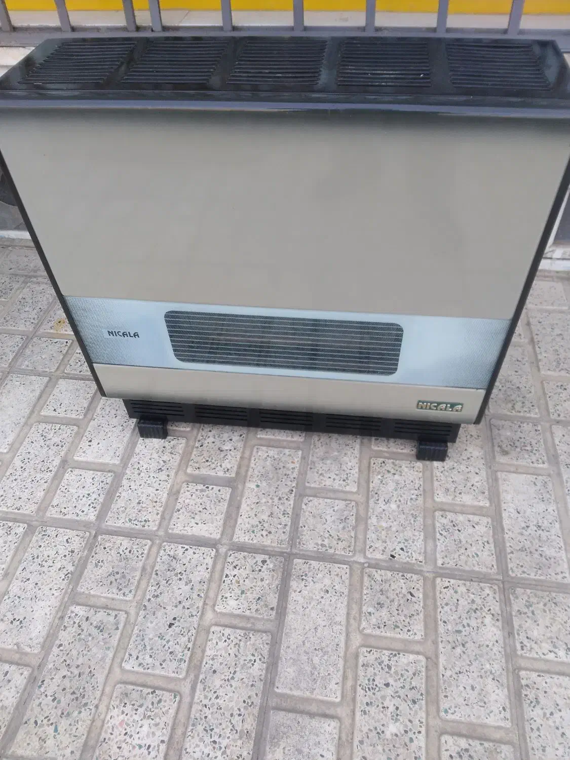 بخاری گازی سالم وتمیز|بخاری، هیتر، شومینه|ورامین, ورامین|دیوار