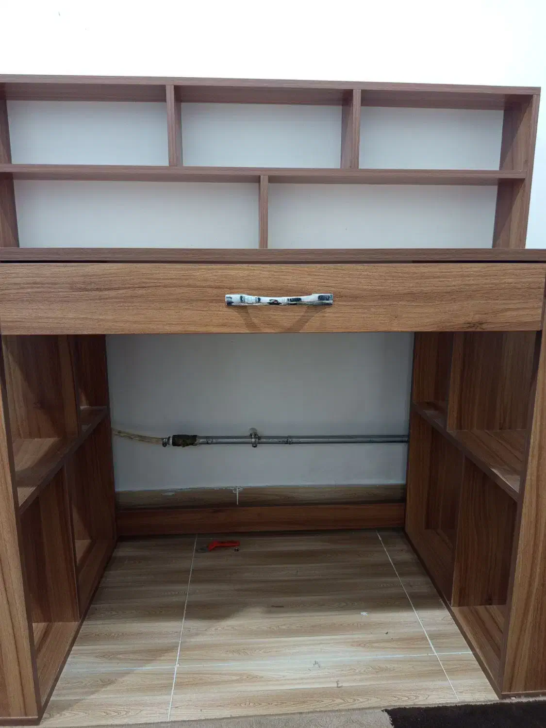 کمبود جا .بدونه استفاده|میز تحریر و کامپیوتر|اشنویه, |دیوار