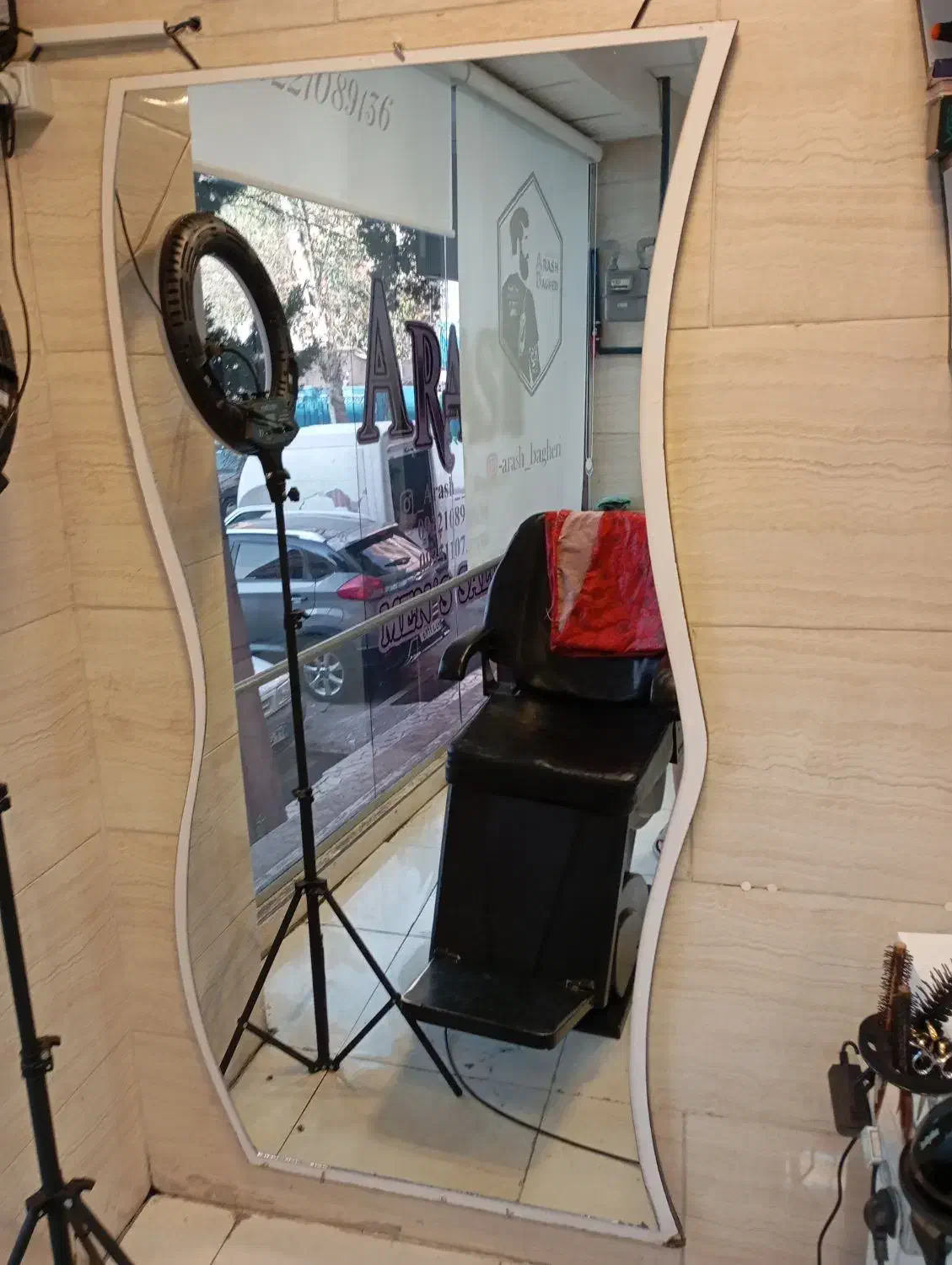 آینه|آرایشگاه و سالن‌های زیبایی|تهران, اقدسیه|دیوار