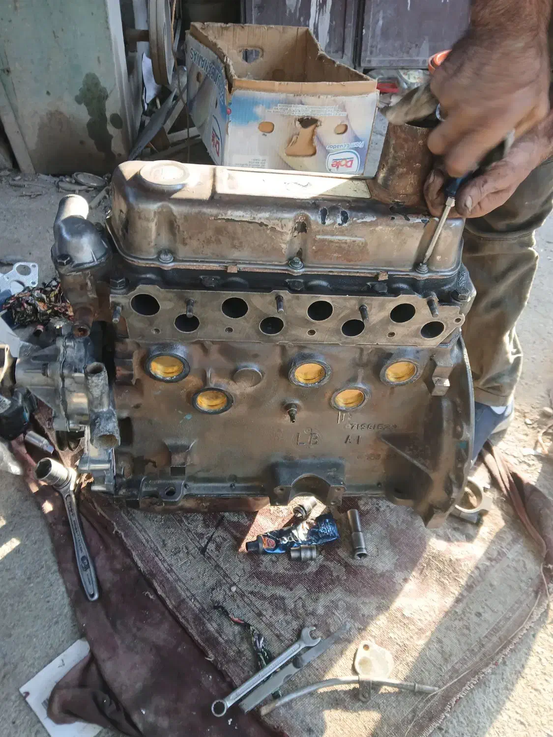 موتور پژو سالم|قطعات یدکی و لوازم جانبی|قم, قلعه صدری|دیوار