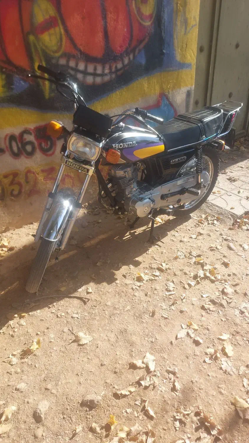 موتور ۱۲۵CG مدل ۹۱ پنج دنده درحدنو|موتورسیکلت|شیراز, شهرک قمشه|دیوار